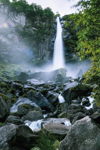 LBK709-8879-Stiebender-Wasserfall