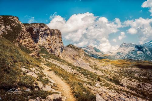 LBU007-07818-Melchsee-Frutt-Wanderweg